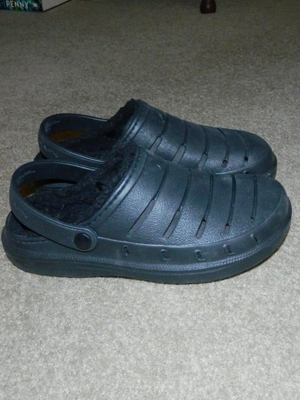 Mens Black Clogs Size 8 Faux-Fur Lined NWOT